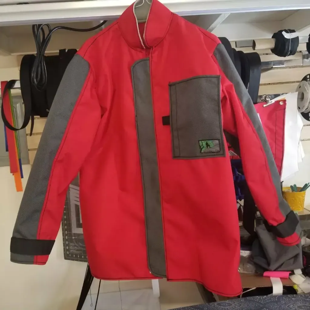 [Jacket-Red-NewSmoke-S] Cave Jacket (Black, Grey, Small)